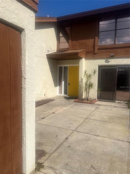 En Renta: $2,100 (3 camas, 2 baños, 1422 Pies cuadrados)