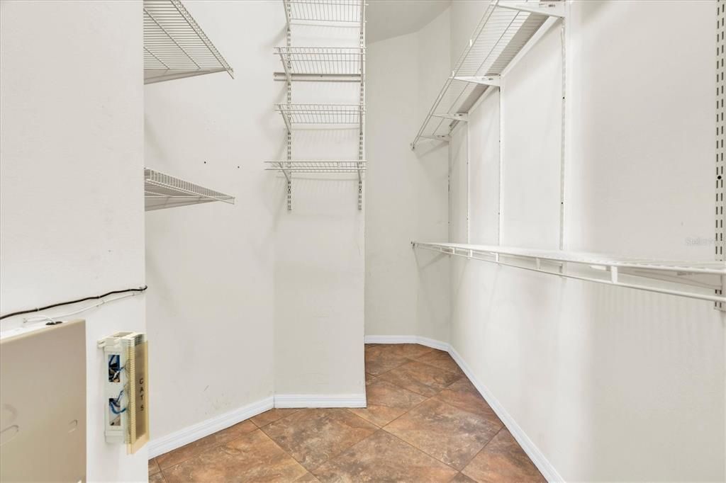 Active With Contract: $379,900 (4 beds, 3 baths, 1848 Square Feet)