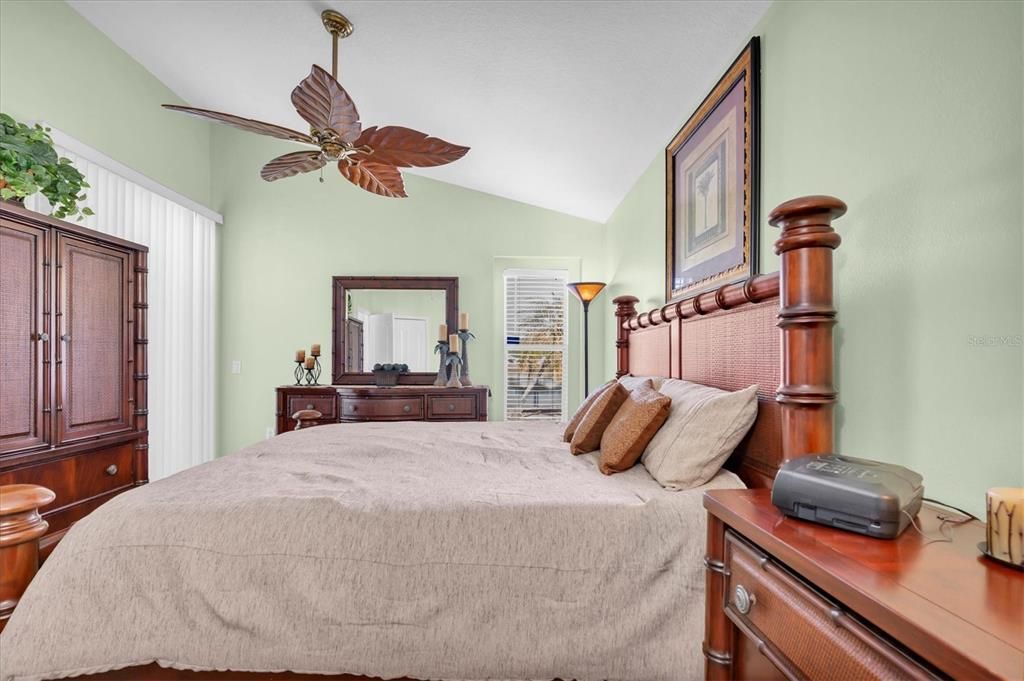 Active With Contract: $379,900 (4 beds, 3 baths, 1848 Square Feet)