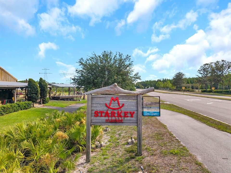 For Rent: $2,595 (3 beds, 2 baths, 1438 Square Feet)