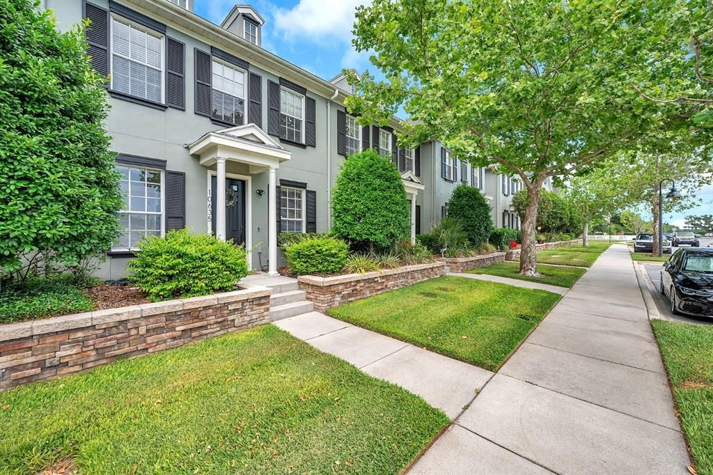 For Rent: $2,595 (3 beds, 2 baths, 1438 Square Feet)