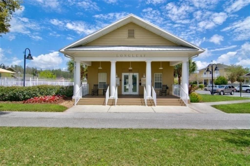 For Rent: $2,595 (3 beds, 2 baths, 1438 Square Feet)