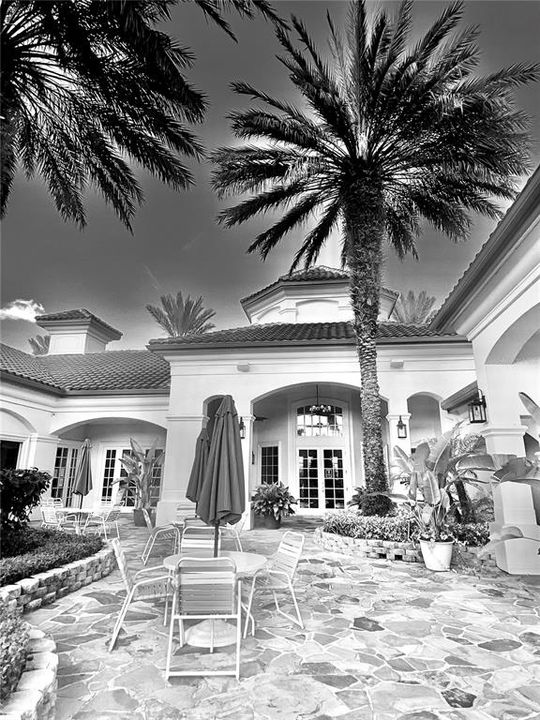 待售: $220,000 (2 贝兹, 2 浴室, 1048 平方英尺)