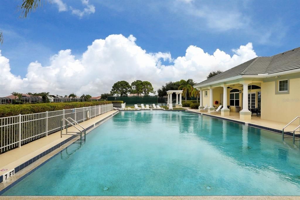 For Sale: $540,000 (3 beds, 2 baths, 2411 Square Feet)