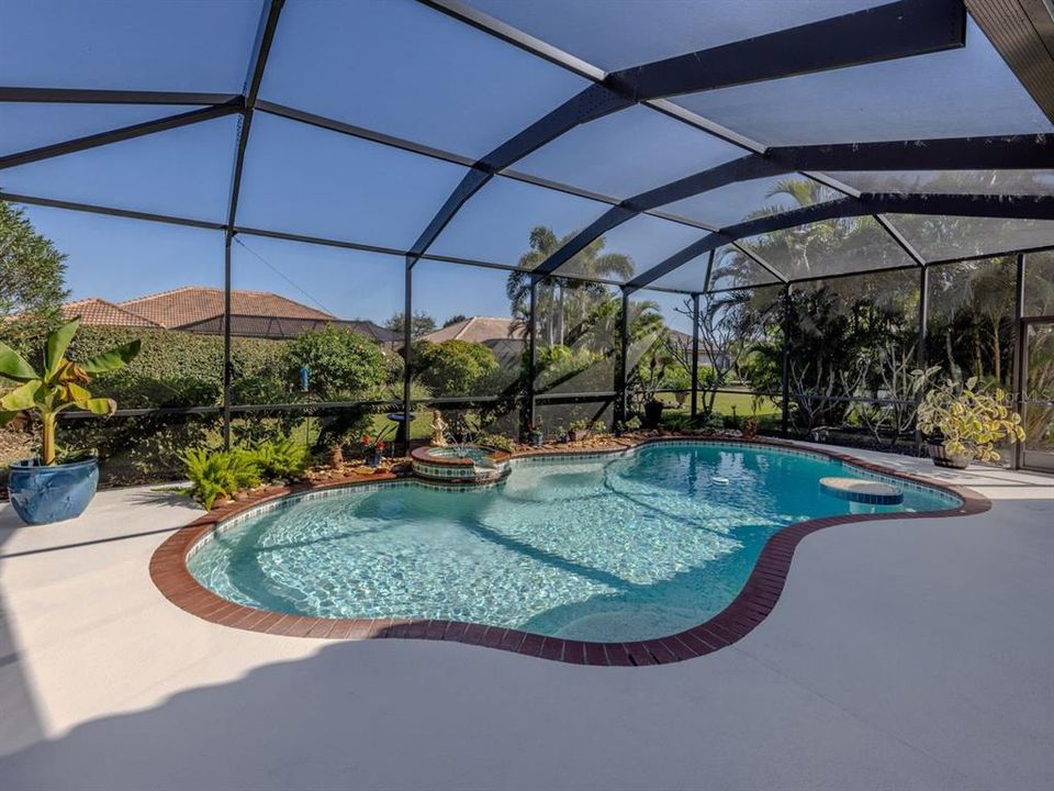 For Sale: $540,000 (3 beds, 2 baths, 2411 Square Feet)