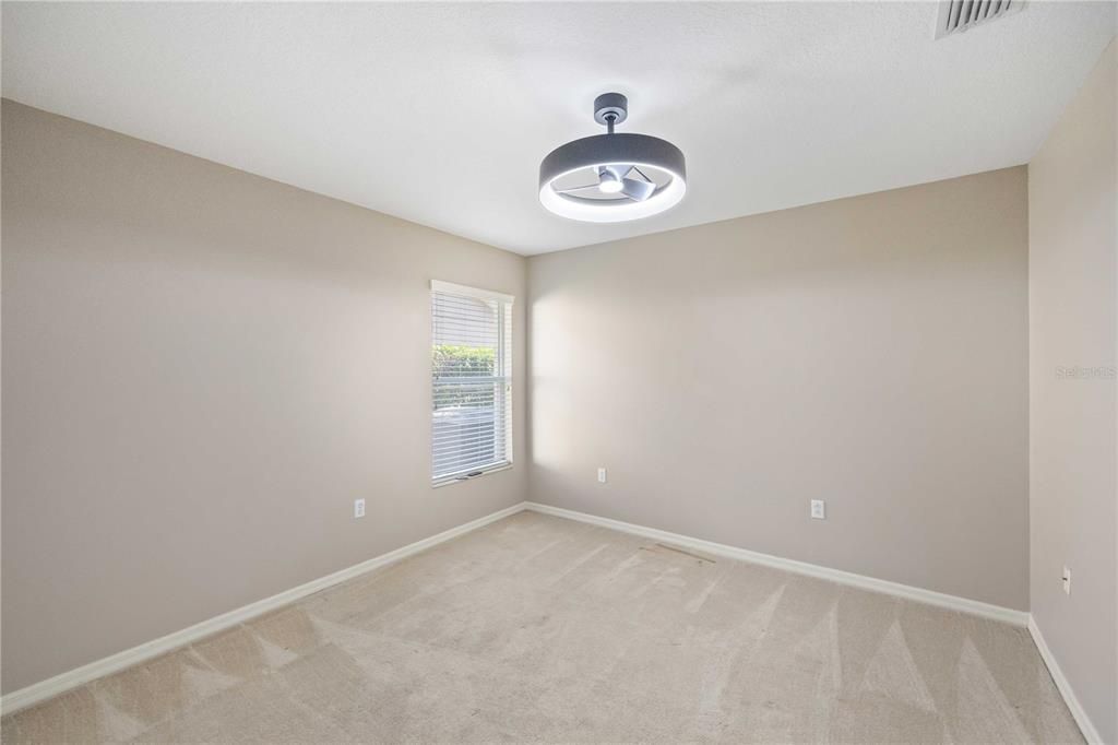 En Venta: $449,999 (4 camas, 3 baños, 2539 Pies cuadrados)