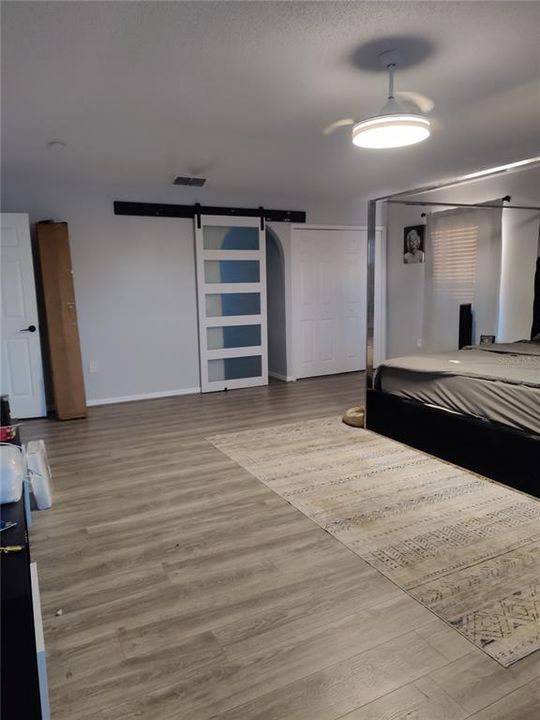 En Venta: $392,000 (4 camas, 3 baños, 2998 Pies cuadrados)