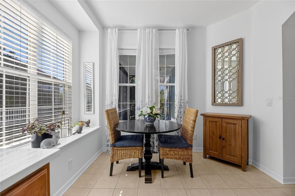 For Sale: $389,000 (3 beds, 2 baths, 1750 Square Feet)