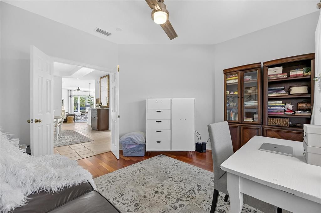 For Sale: $389,000 (3 beds, 2 baths, 1750 Square Feet)