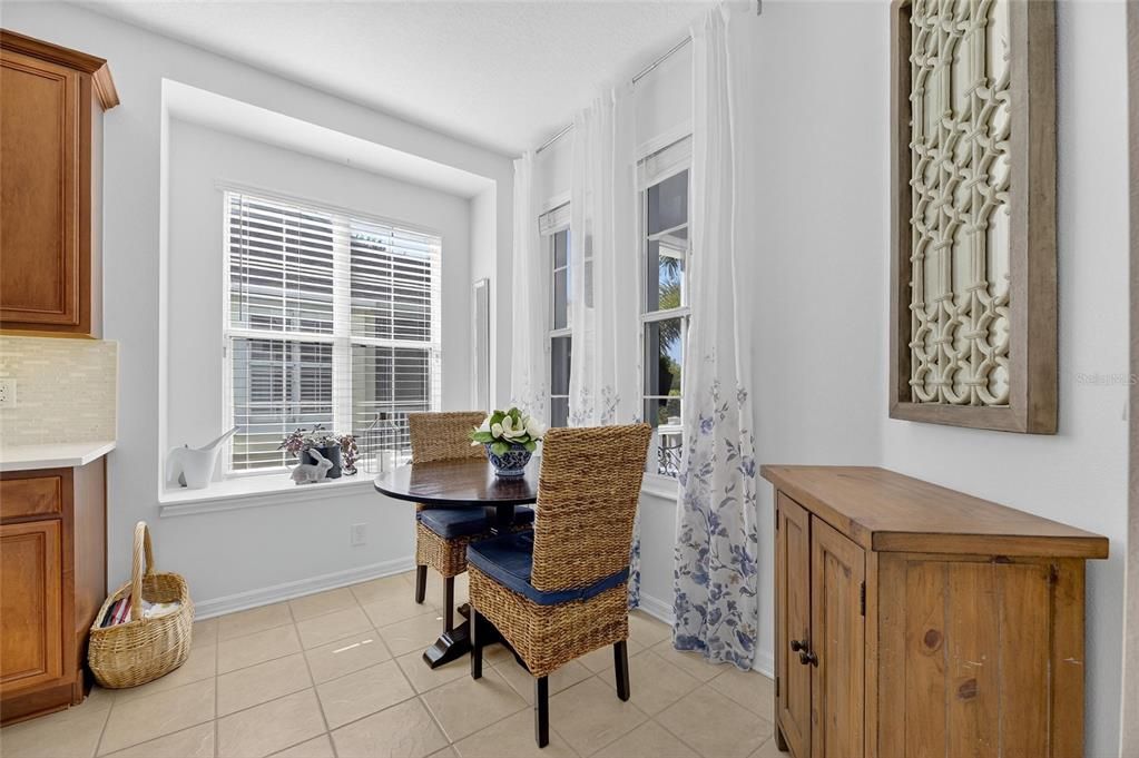 For Sale: $389,000 (3 beds, 2 baths, 1750 Square Feet)