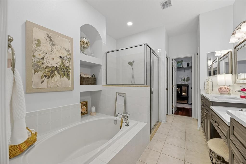 For Sale: $389,000 (3 beds, 2 baths, 1750 Square Feet)