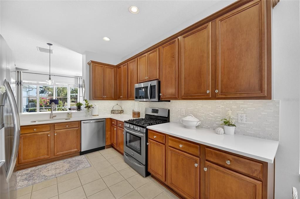 For Sale: $389,000 (3 beds, 2 baths, 1750 Square Feet)