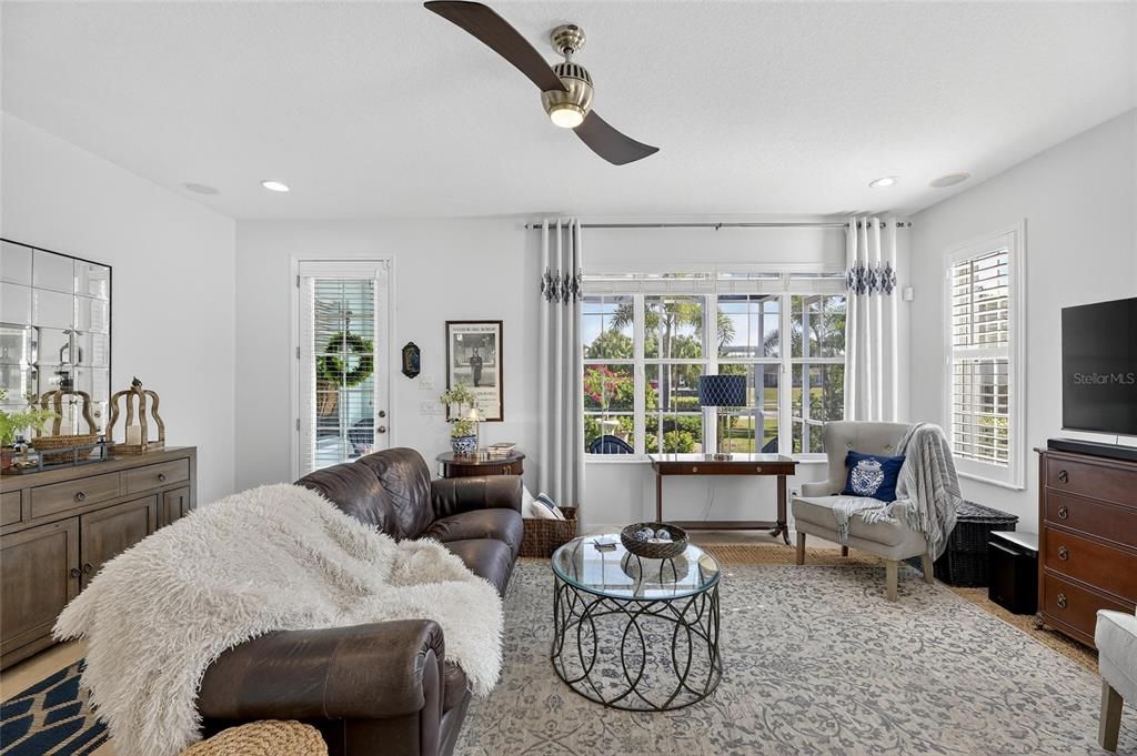 For Sale: $389,000 (3 beds, 2 baths, 1750 Square Feet)