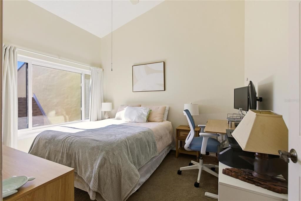 En Venta: $269,900 (2 camas, 2 baños, 1480 Pies cuadrados)