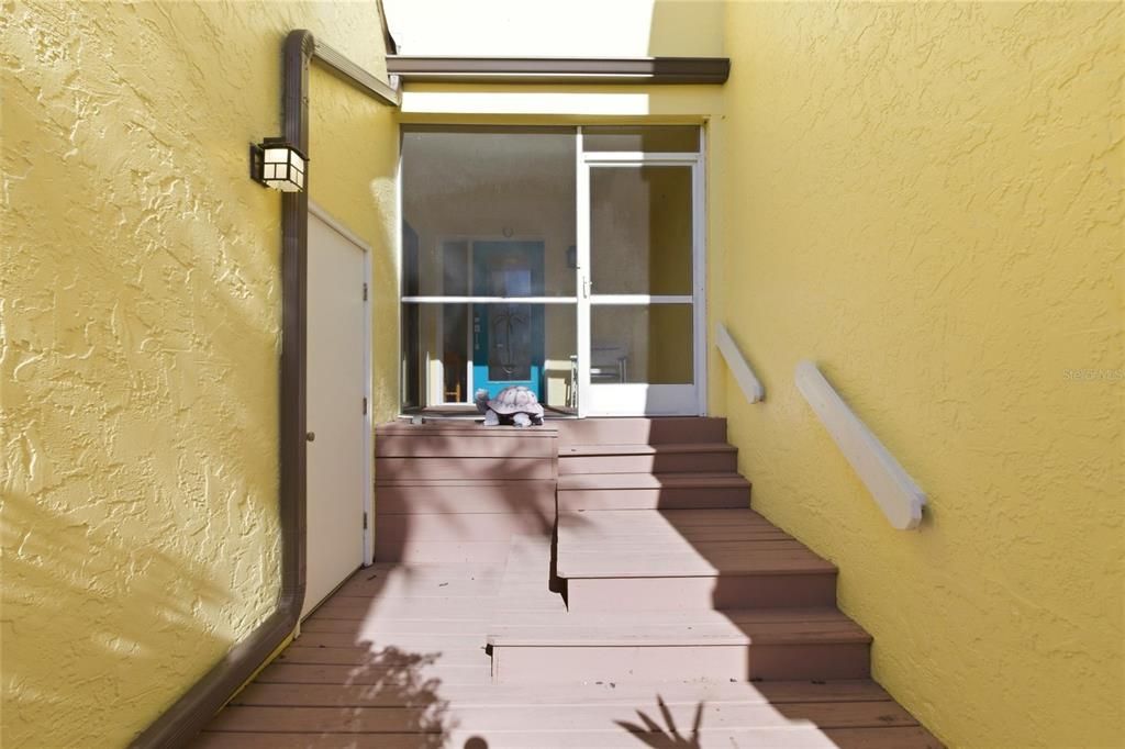 En Venta: $269,900 (2 camas, 2 baños, 1480 Pies cuadrados)