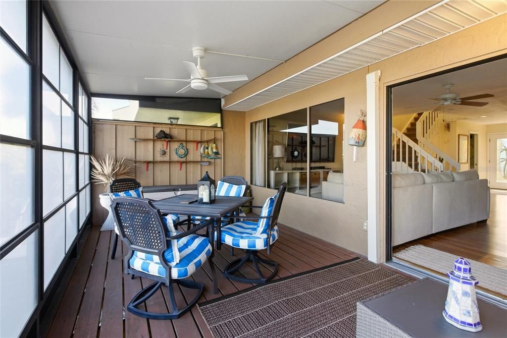 En Venta: $269,900 (2 camas, 2 baños, 1480 Pies cuadrados)