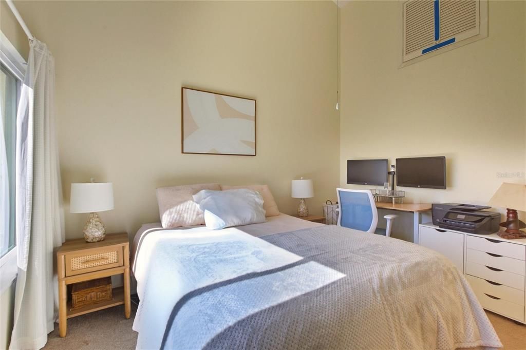 En Venta: $269,900 (2 camas, 2 baños, 1480 Pies cuadrados)