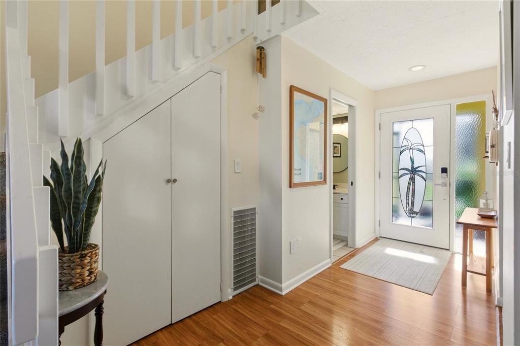 En Venta: $269,900 (2 camas, 2 baños, 1480 Pies cuadrados)