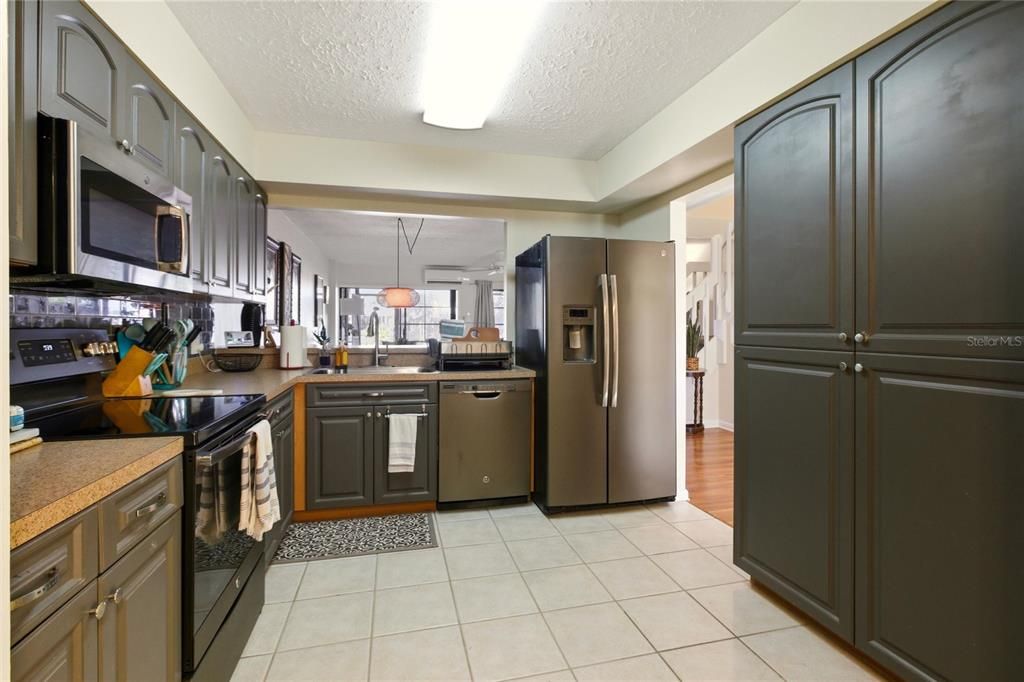 En Venta: $269,900 (2 camas, 2 baños, 1480 Pies cuadrados)