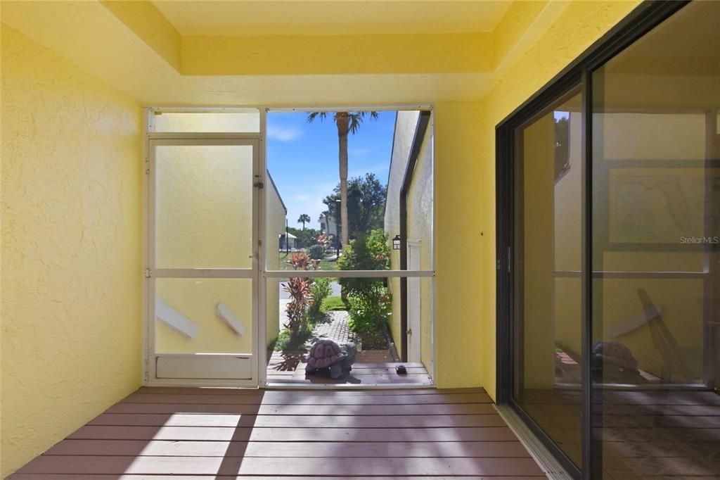 En Venta: $269,900 (2 camas, 2 baños, 1480 Pies cuadrados)