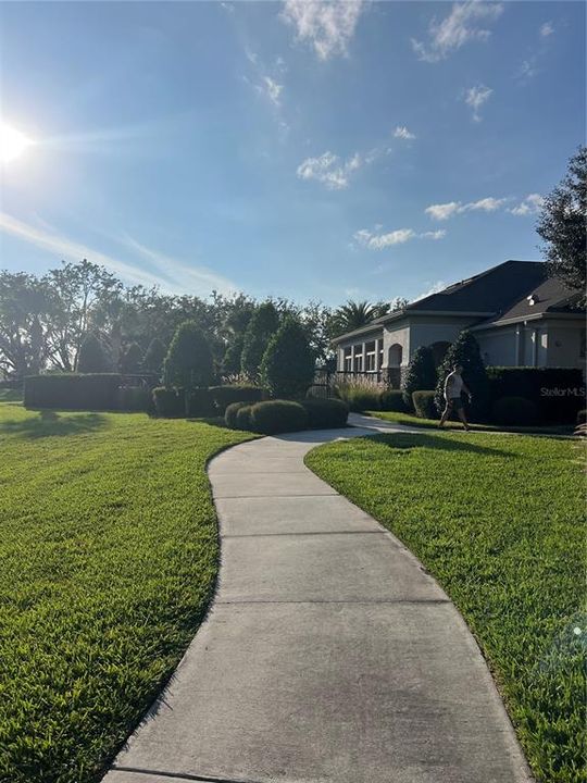 For Sale: $310,000 (3 beds, 2 baths, 1672 Square Feet)