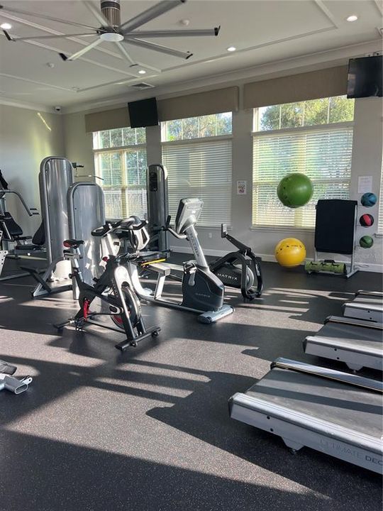 For Sale: $310,000 (3 beds, 2 baths, 1672 Square Feet)