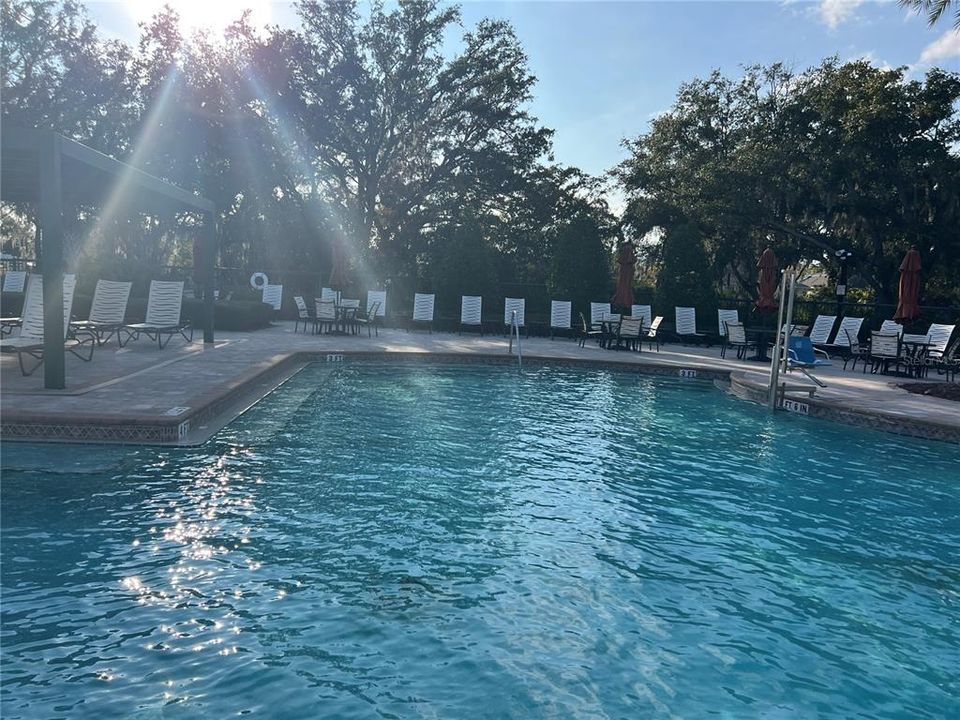 For Sale: $310,000 (3 beds, 2 baths, 1672 Square Feet)