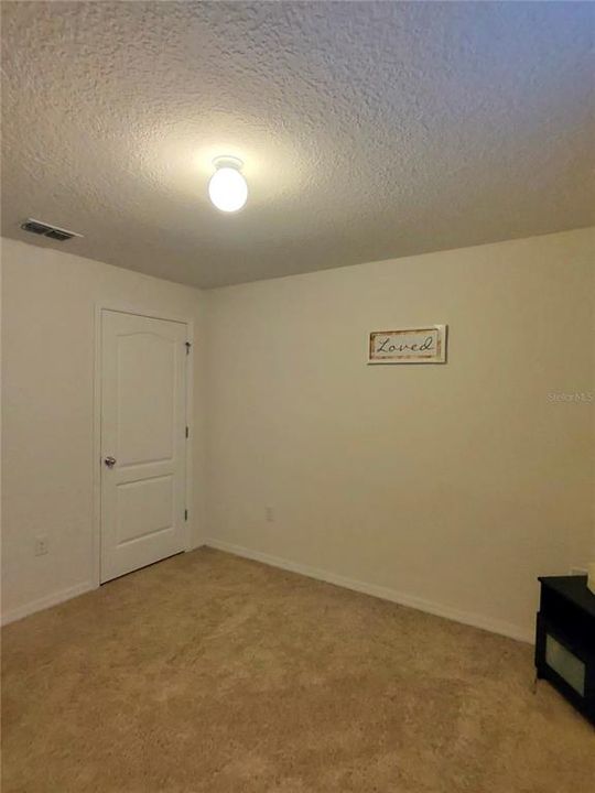 For Sale: $310,000 (3 beds, 2 baths, 1672 Square Feet)