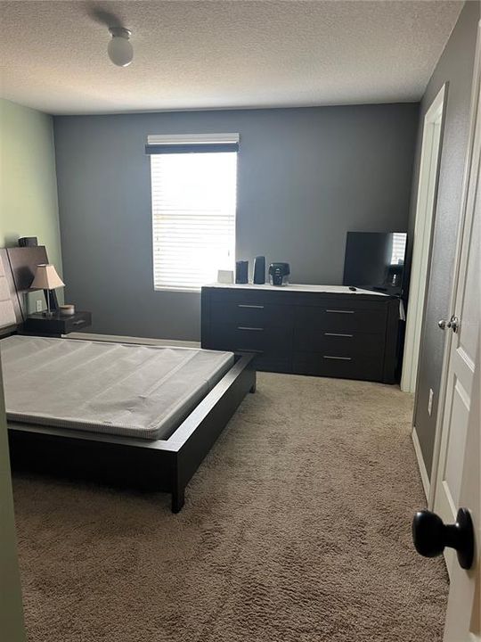 For Sale: $310,000 (3 beds, 2 baths, 1672 Square Feet)