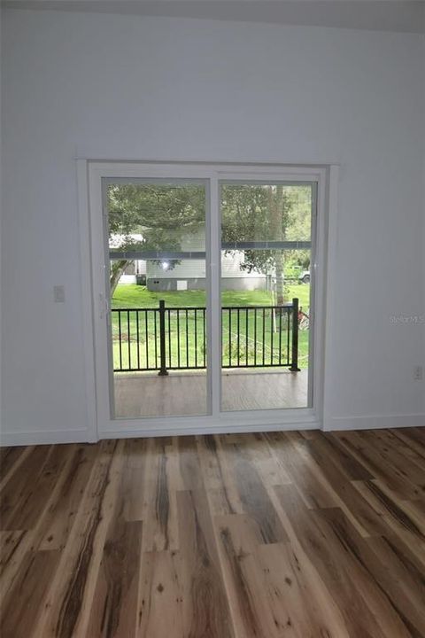 En Venta: $729,000 (4 camas, 2 baños, 1907 Pies cuadrados)