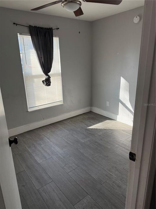 В аренду: $2,000 (3 спален, 2 ванн, 1000 Квадратных фут)