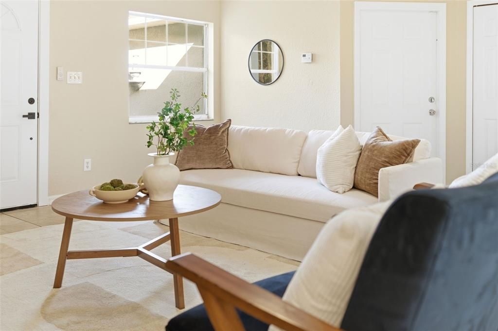 待售: $307,780 (3 贝兹, 2 浴室, 1208 平方英尺)