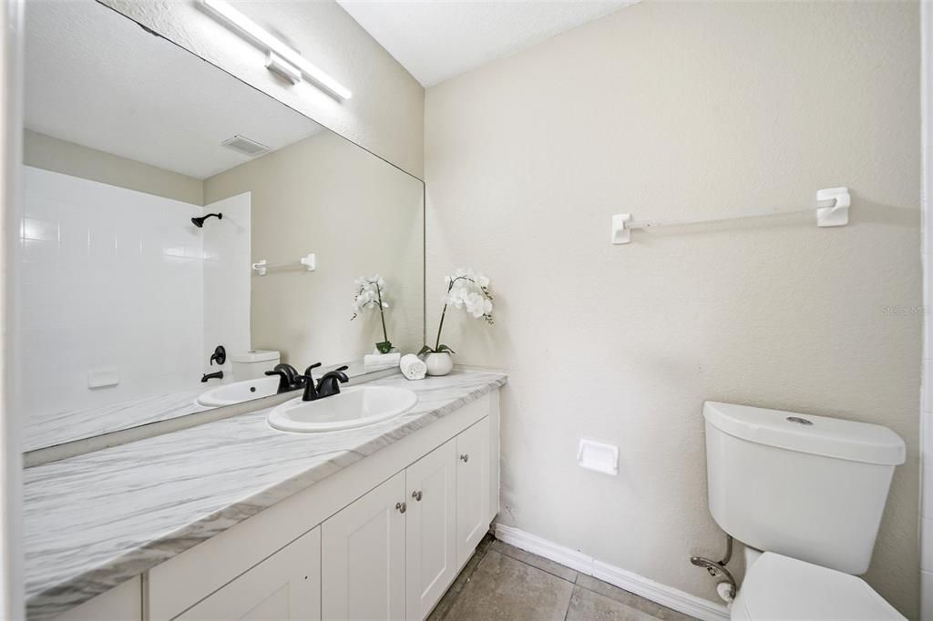 待售: $307,780 (3 贝兹, 2 浴室, 1208 平方英尺)