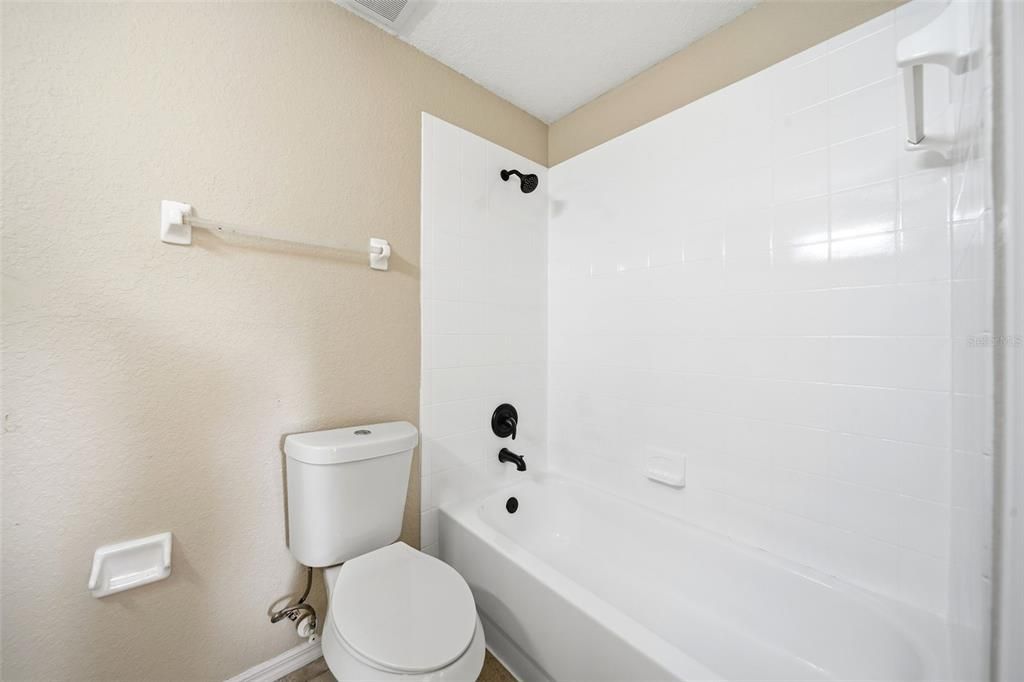 待售: $307,780 (3 贝兹, 2 浴室, 1208 平方英尺)