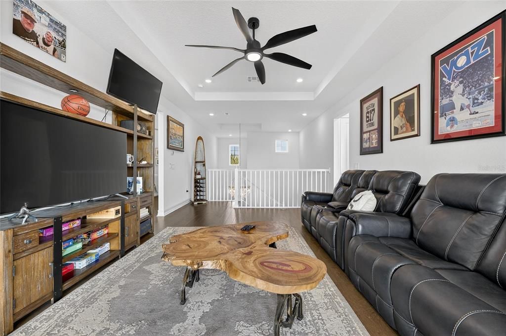 待售: $929,000 (4 贝兹, 3 浴室, 2913 平方英尺)