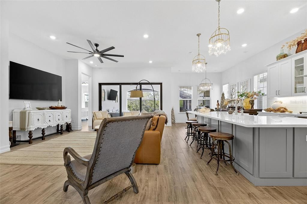 待售: $929,000 (4 贝兹, 3 浴室, 2913 平方英尺)