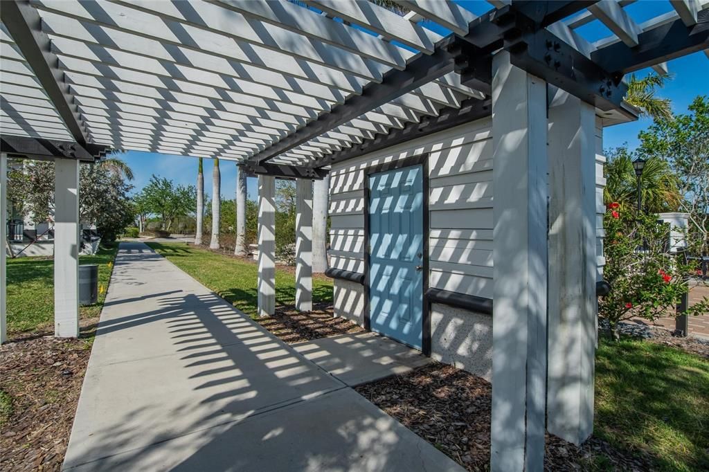 待售: $929,000 (4 贝兹, 3 浴室, 2913 平方英尺)