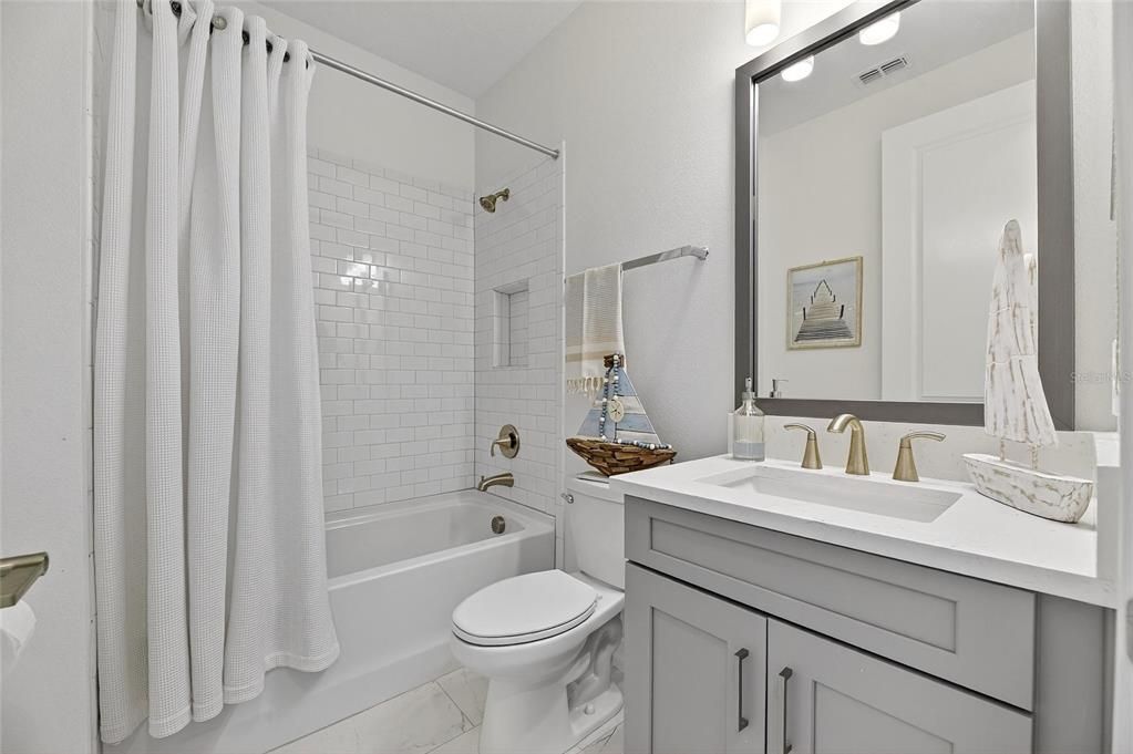 待售: $929,000 (4 贝兹, 3 浴室, 2913 平方英尺)