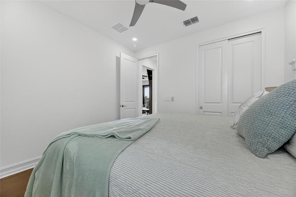 待售: $929,000 (4 贝兹, 3 浴室, 2913 平方英尺)