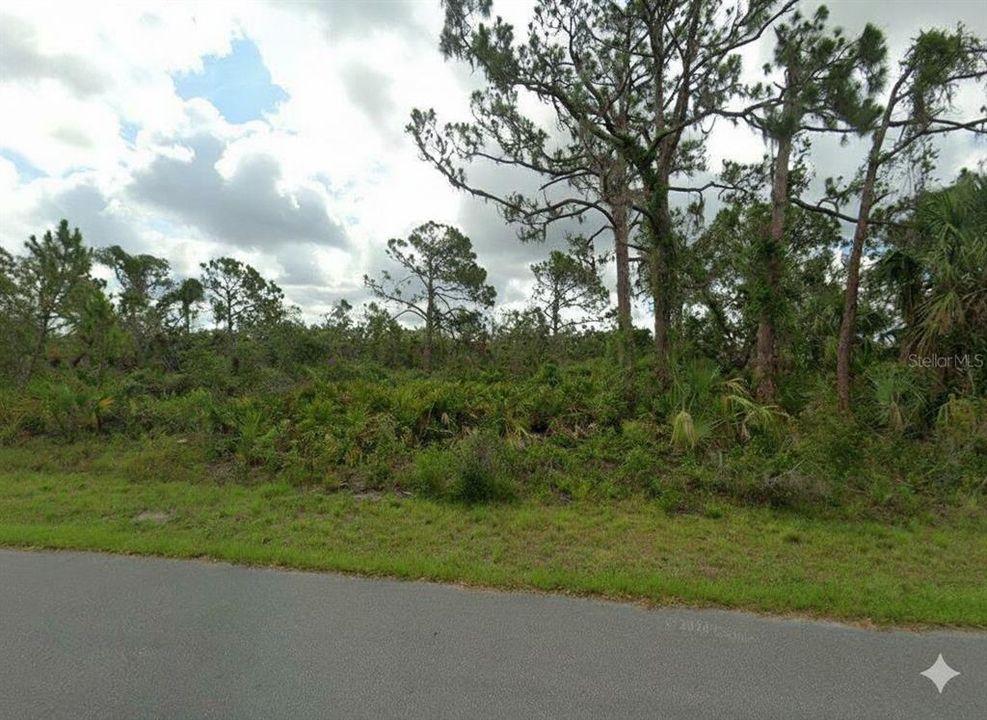 For Sale: $17,000 (0.23 acres)