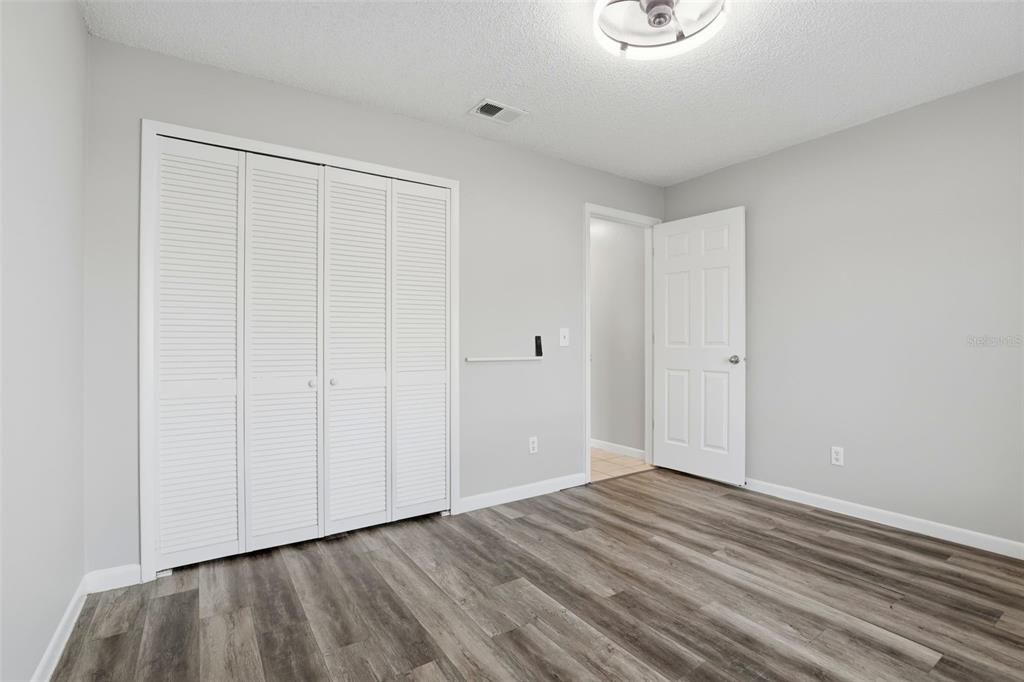 待售: $370,000 (3 贝兹, 2 浴室, 1331 平方英尺)