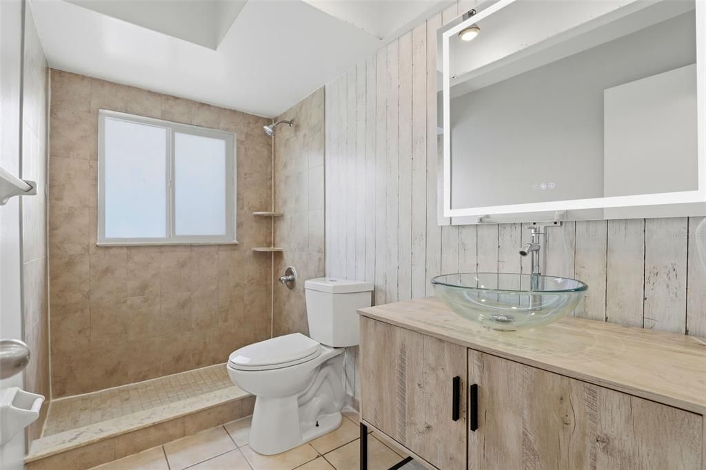 待售: $370,000 (3 贝兹, 2 浴室, 1331 平方英尺)