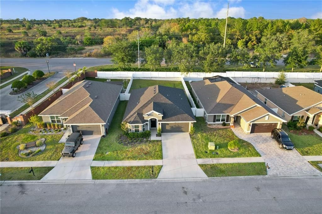 For Rent: $2,290 (3 beds, 2 baths, 1527 Square Feet)