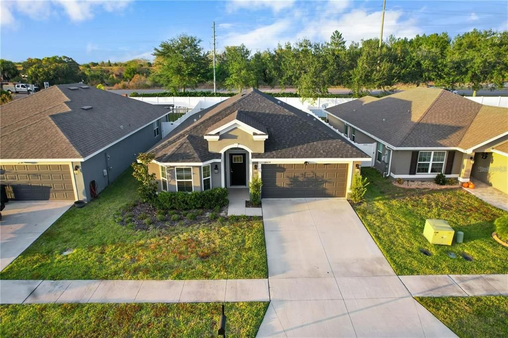 For Rent: $2,290 (3 beds, 2 baths, 1527 Square Feet)