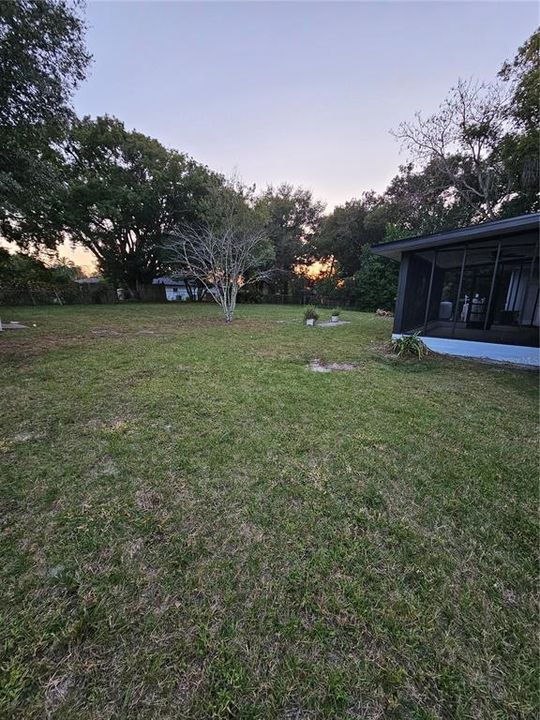 For Sale: $295,000 (3 beds, 1 baths, 1040 Square Feet)