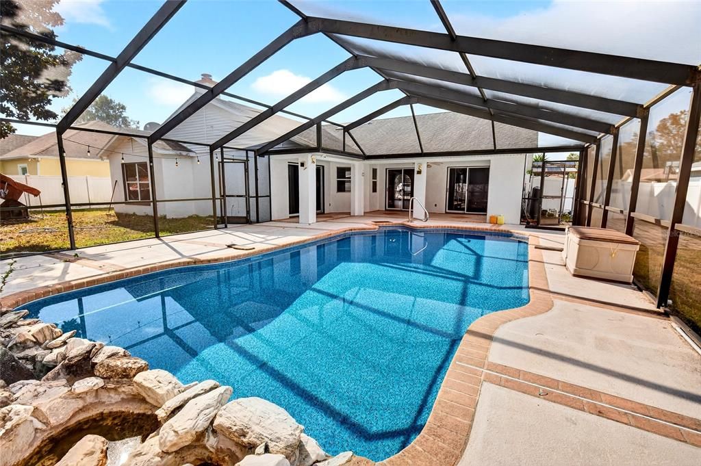 В аренду: $2,600 (3 спален, 2 ванн, 1835 Квадратных фут)