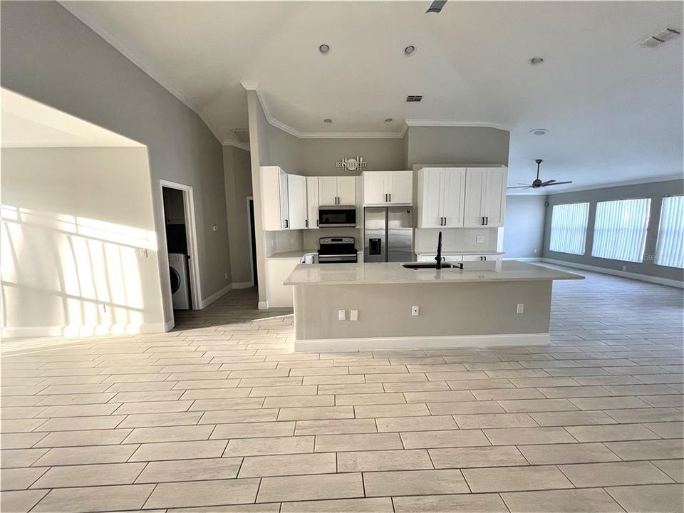 For Rent: $3,000 (4 beds, 2 baths, 2037 Square Feet)