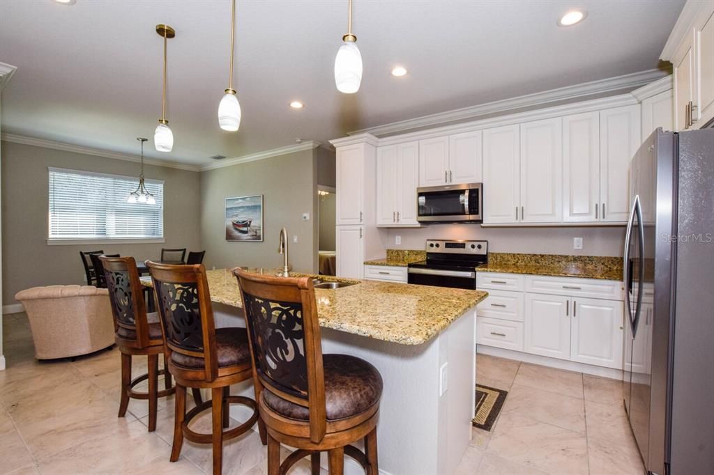 En Venta: $399,999 (3 camas, 2 baños, 1727 Pies cuadrados)