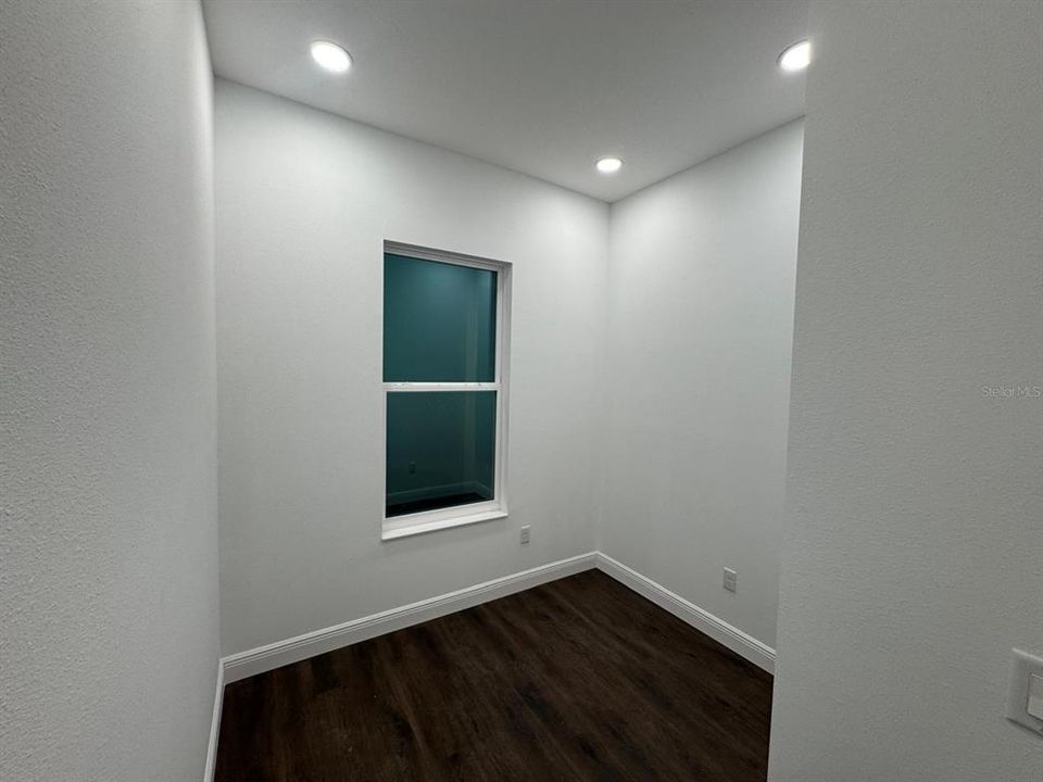 For Rent: $2,500 (4 beds, 3 baths, 2400 Square Feet)