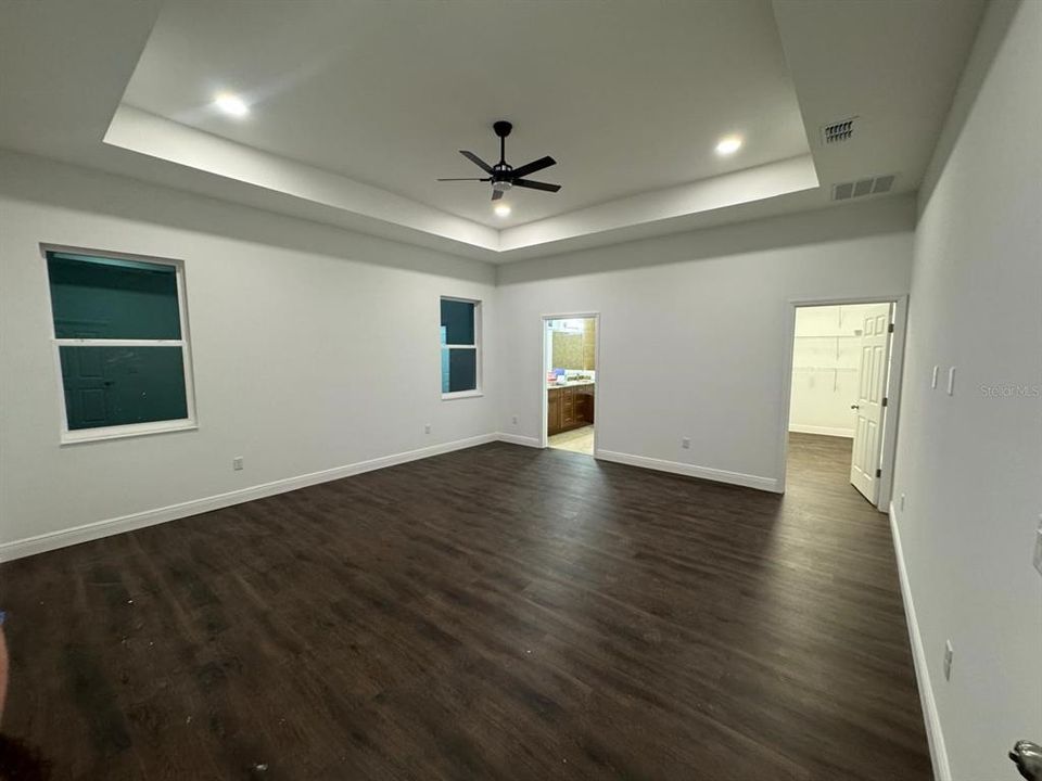 For Rent: $2,500 (4 beds, 3 baths, 2400 Square Feet)